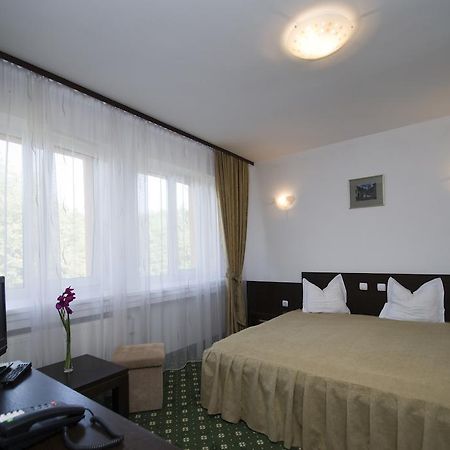 Hotel Craiasca Окна-Шугатаг Экстерьер фото